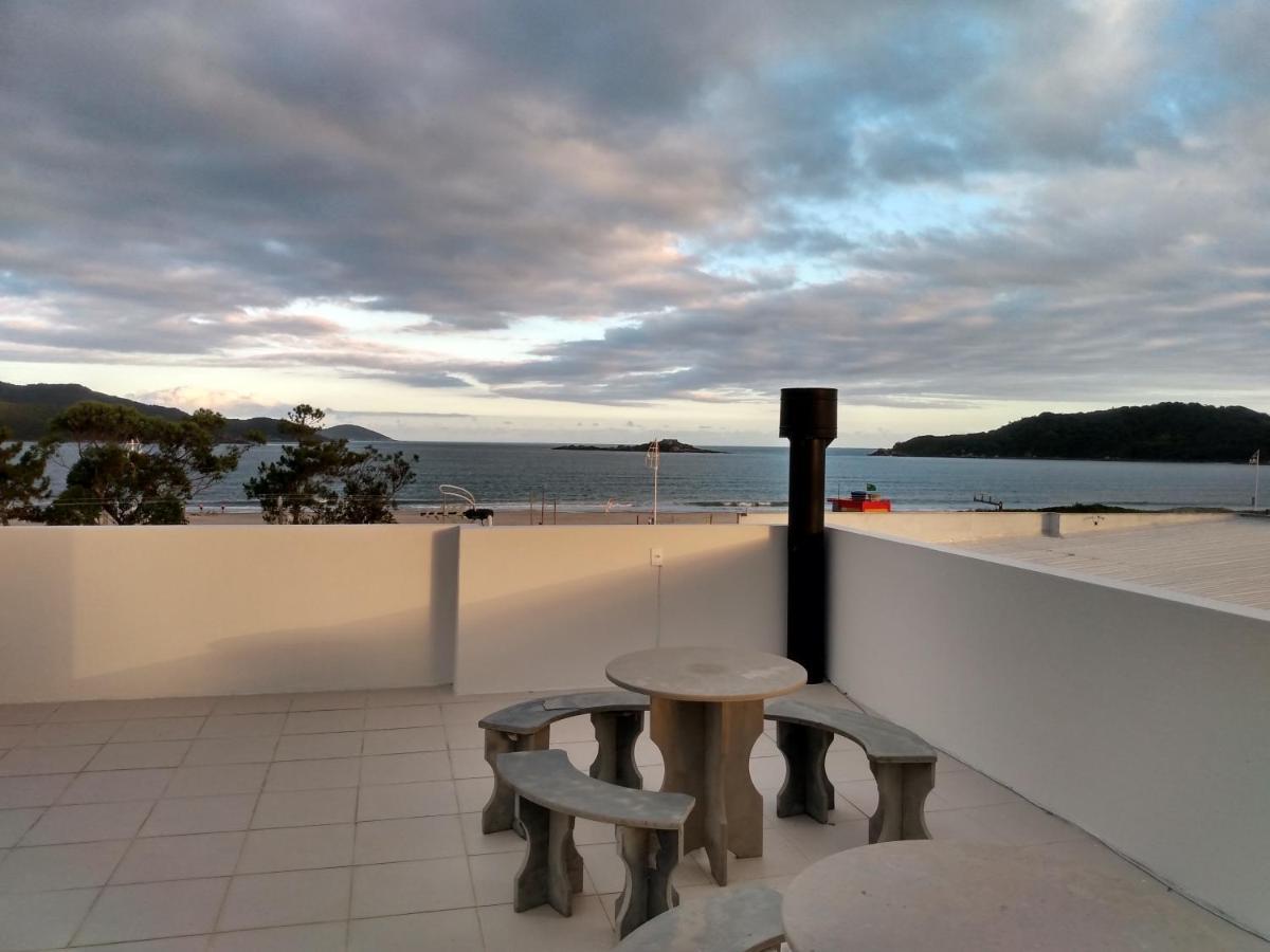 פלהוקה Apartamentos Praia Do Sonho מראה חיצוני תמונה